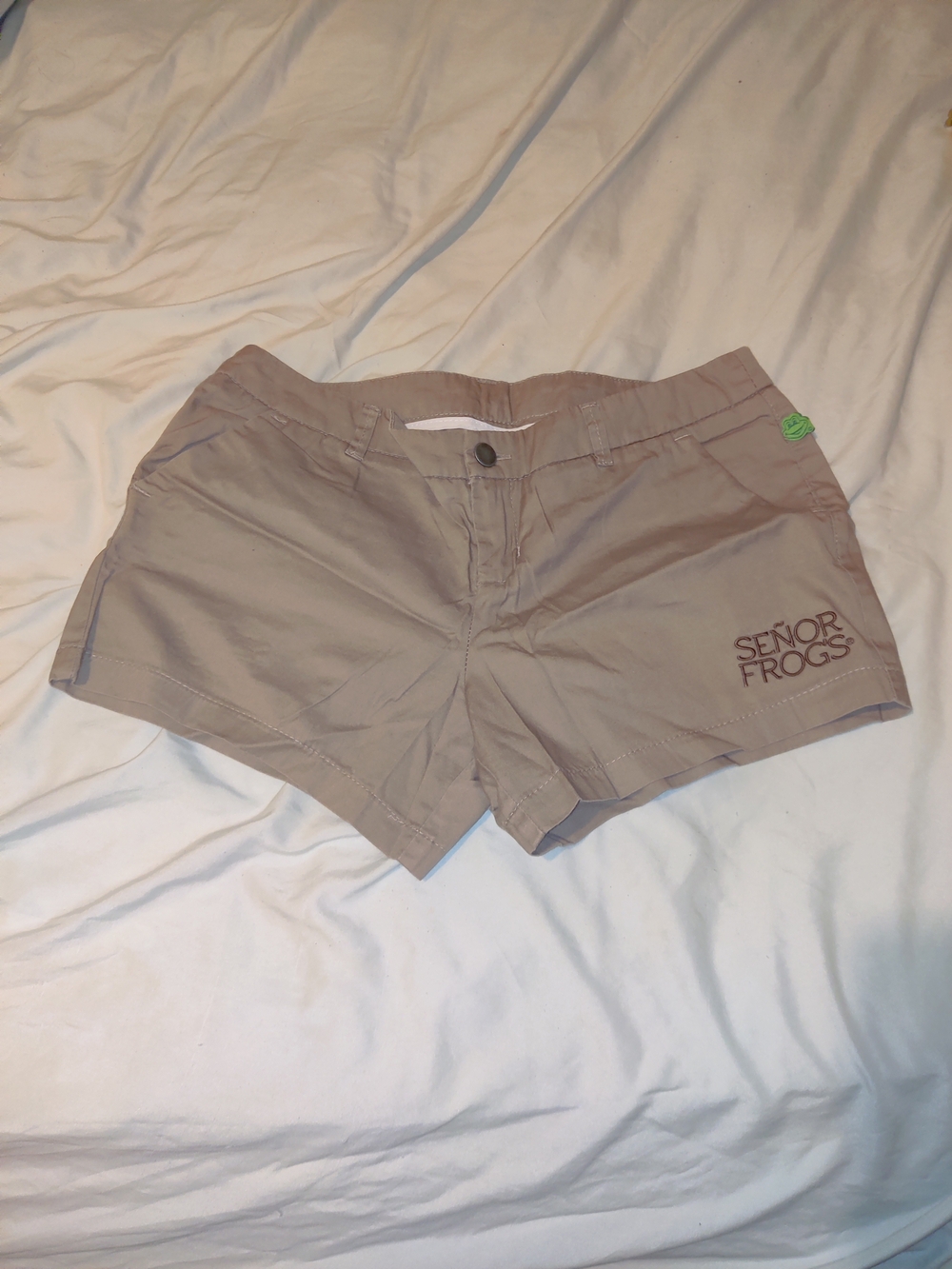 Señor Frog's Size 7 Juniors Tan Bermuda Shorts